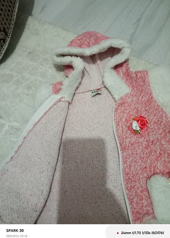 Kapüşonlu, Kürklü Pembe Kız Yeleği - Görsel 5
