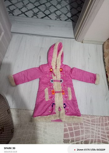 Kızlar için Kürklü Nakışlı Pembe Mont - Görsel 2