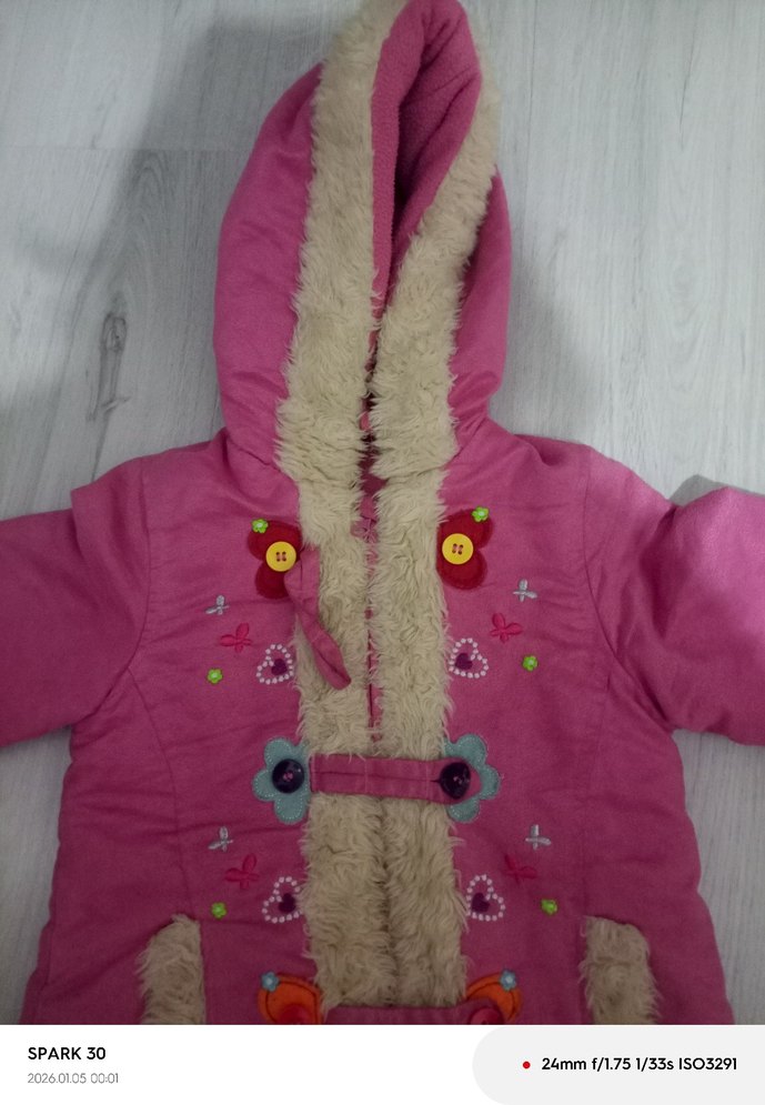 Kızlar için Kürklü Nakışlı Pembe Mont - Görsel 3