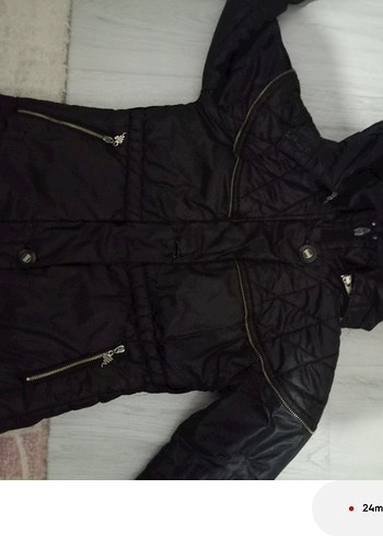 Siyah Kapüşonlu Kadın Mont Fermuarlı - Görsel 3