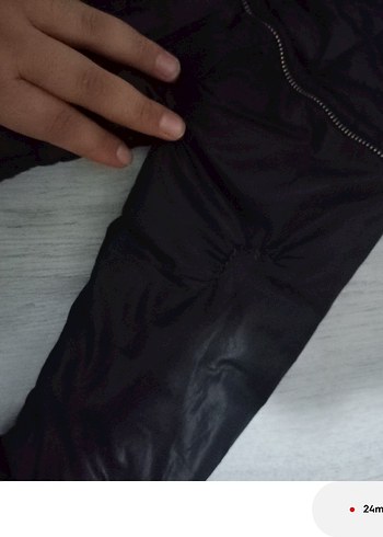 Siyah Kapüşonlu Kadın Mont Fermuarlı - Görsel 4