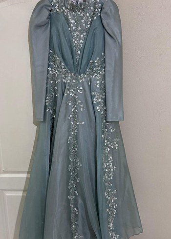 Uzun Kol Nakışlı Gri Tesettür Abiye Elbise - Görsel 4