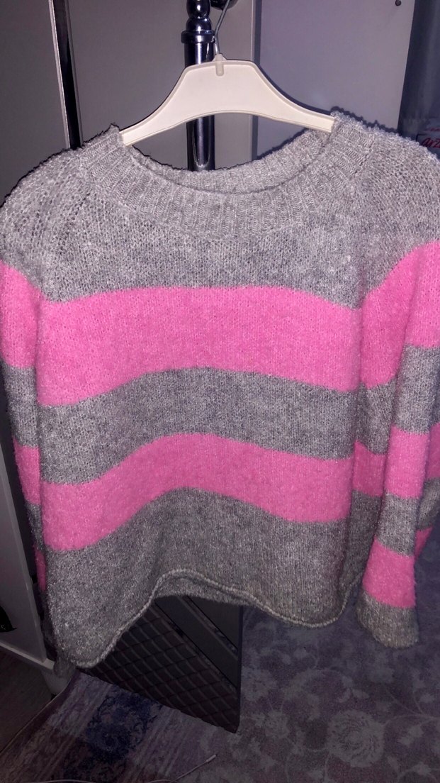 Gri-Pembe Çizgili Triko Kadın Kazak - Görsel 4