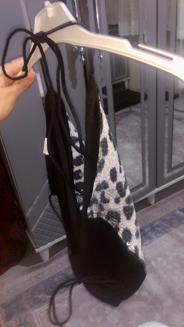 Sırtı bağlamalı straplez üst - Görsel 2