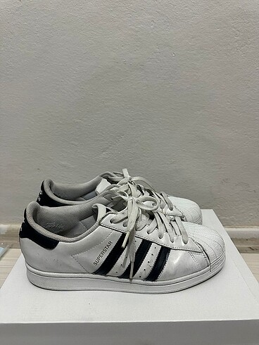 Adidas superstar