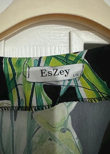 Diğer Tesettür Elbise