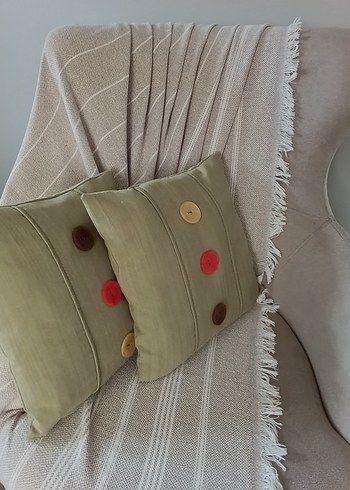 Düğme Detaylı Haki Dekoratif 2 li Takım Kırlent Kılıfı - Görsel 2
