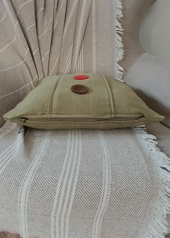 Düğme Detaylı Haki Dekoratif 2 li Takım Kırlent Kılıfı - Görsel 3