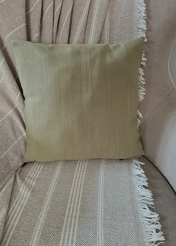 Düğme Detaylı Haki Dekoratif 2 li Takım Kırlent Kılıfı - Görsel 4