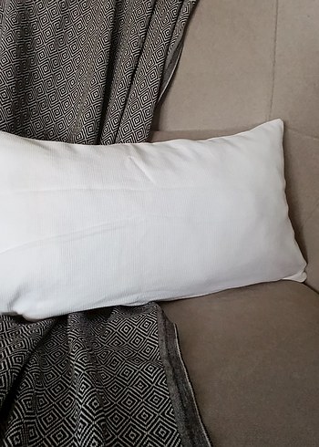 Etamin İşi Kırlent Kılıfı - Görsel 4