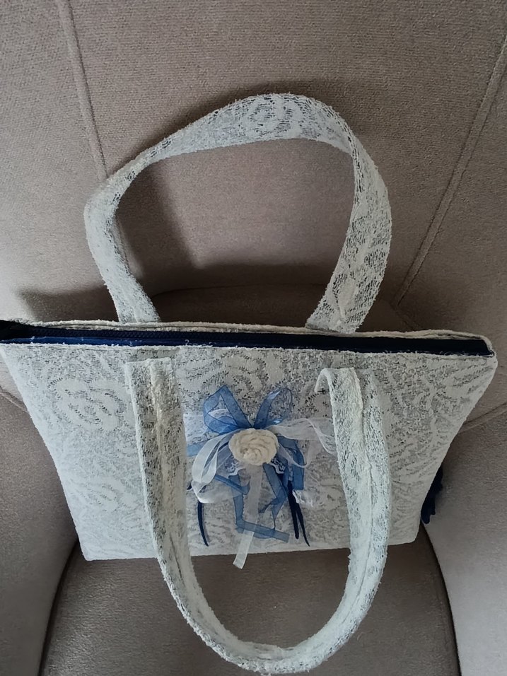 Dantel Güpür Detaylı Beyaz Kadın Çanta - Görsel 3