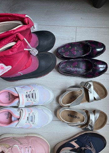 Kız Çocuk Pembe Cırt Cırtlı Spor Ayakkabı - Görsel 3