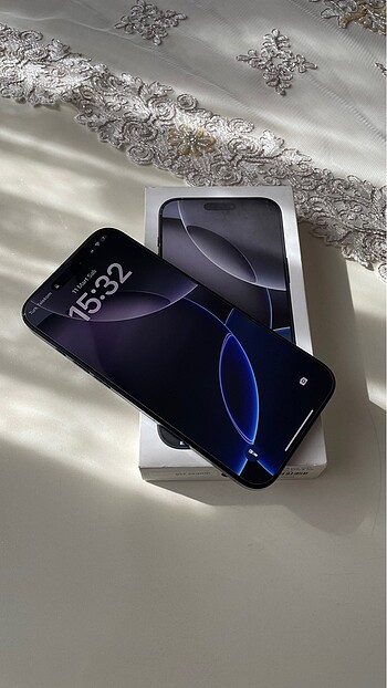 iPhone 16 Peo Max 256 gb siyah titanyum pil 100 kayıtlı