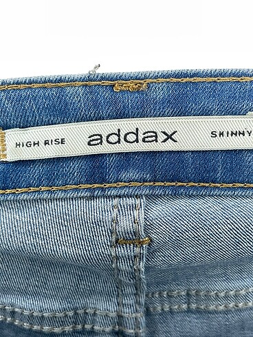 28 Beden mavi Renk Addax Jean / Kot %70 İndirimli.