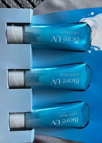 BioréUV Aqua Rich Güneş Koruyucu Krem - Görsel 2