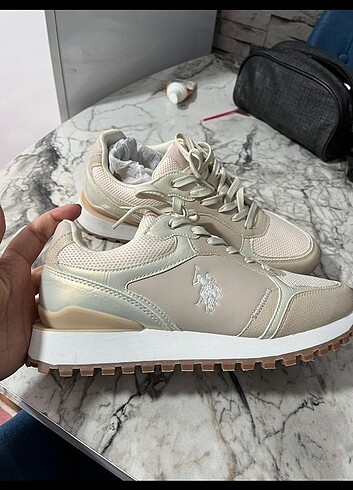 U.S.polo ASSN
