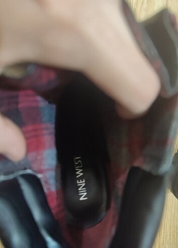 37 Beden Nine West bot