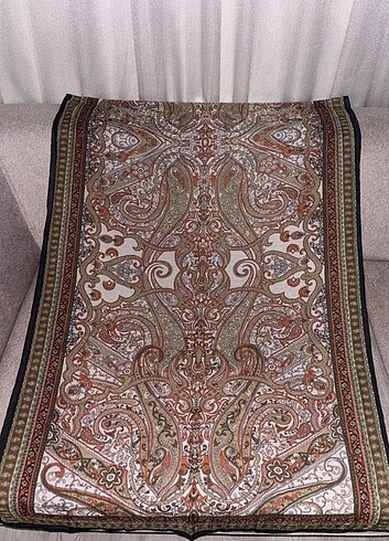 Etro etnik desen kraş şal