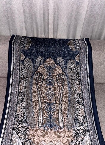 Etro etnik desenli şal
