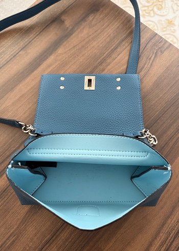 Mavi Deri GUESS Çanta - Görsel 4