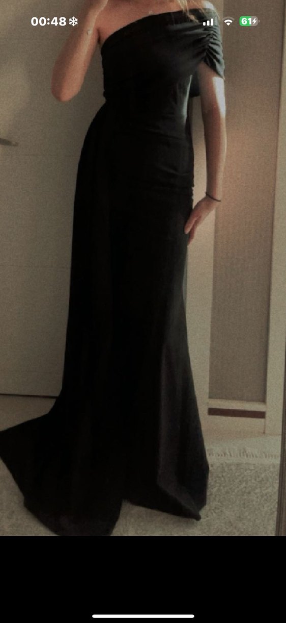 Siyah Drapeli Straplez Uzun Abiye Elbise - Görsel 2