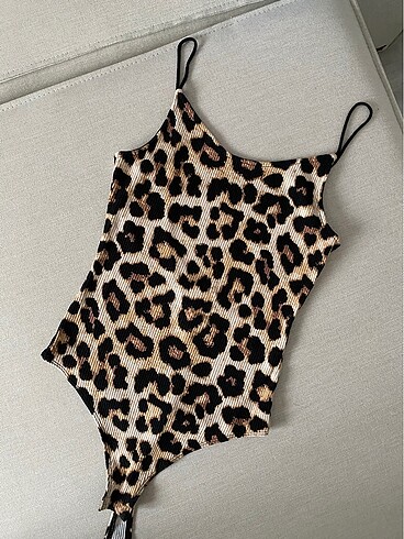 çıtçıtlı body