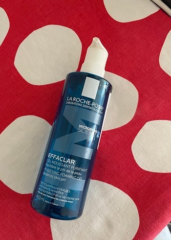 Beden La Roche-Posay Effaclar Temizleyici Jel