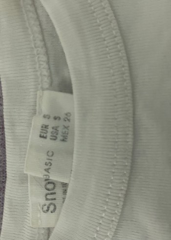 Beyaz Baskılı crop - Görsel 2