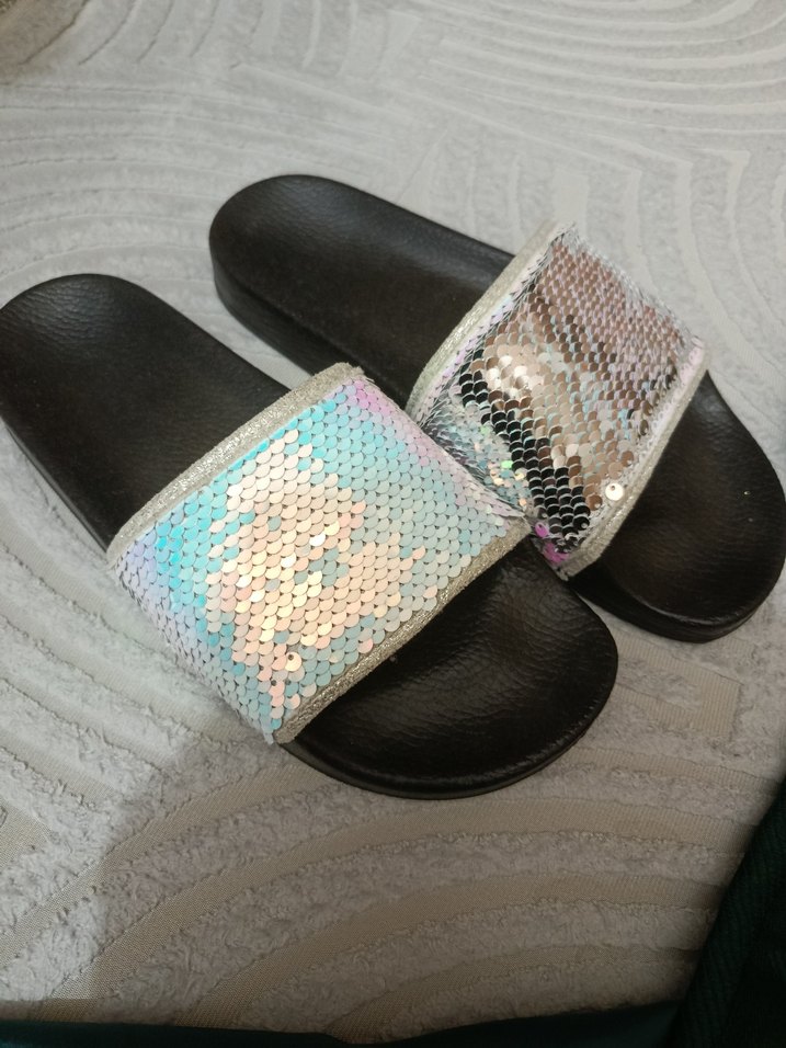 Parlak Pul Detaylı Kadın Deniz Kızı Terlik - Görsel 3