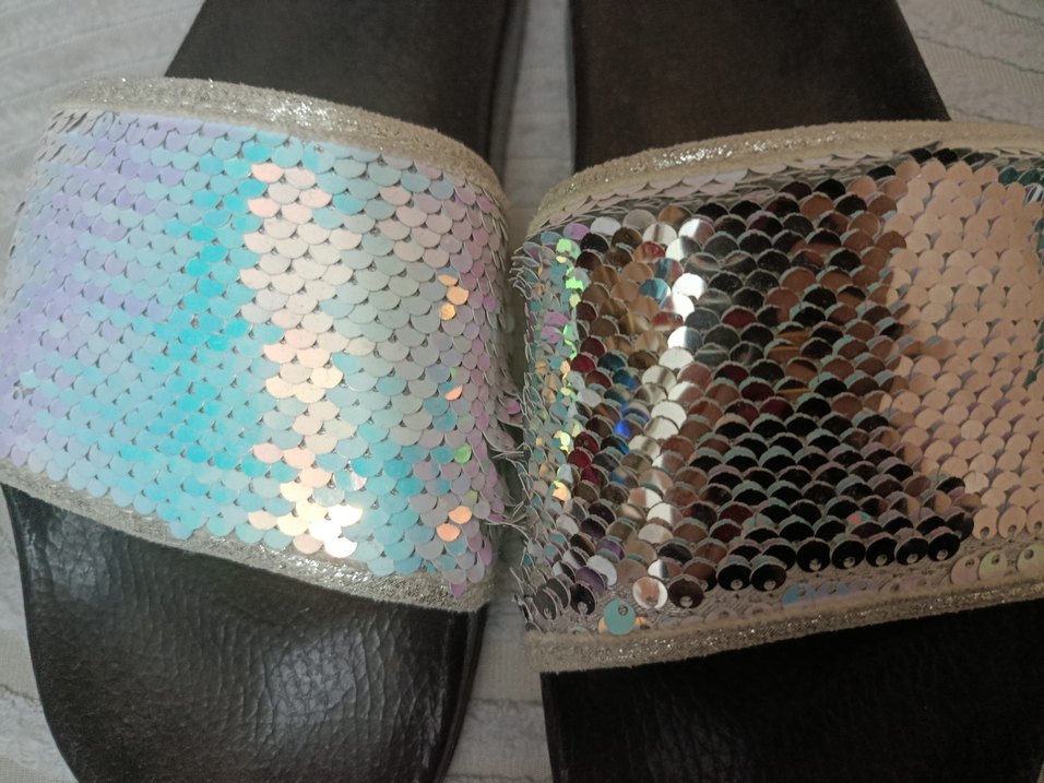 Parlak Pul Detaylı Kadın Deniz Kızı Terlik - Görsel 4