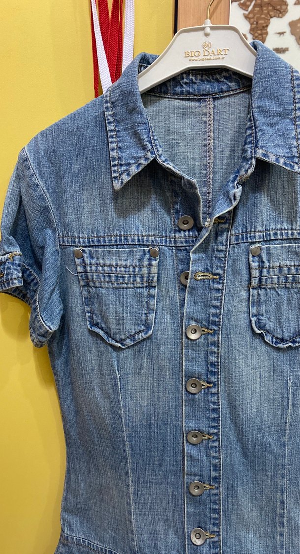 Düğmeli Kısa Kollu Kadın Denim Tulum - Görsel 2
