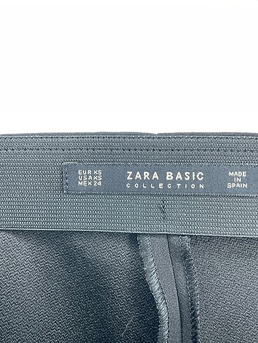 xs Beden siyah Renk Zara Kumaş Pantolon %70 İndirimli.