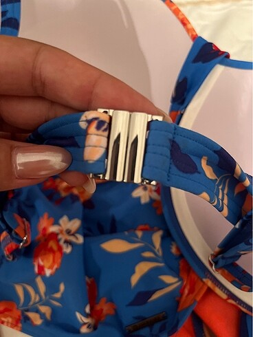 44 Beden çeşitli Renk Bikini takımı
