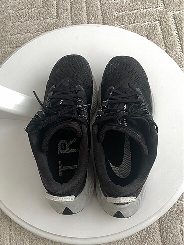 Nike Kadın spor ayakkabı