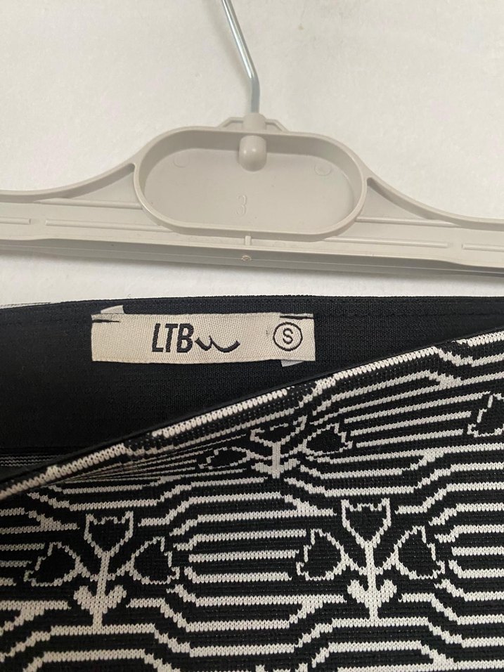 Zebra Desenli Pilili Midi Hamile Eteği - Görsel 3