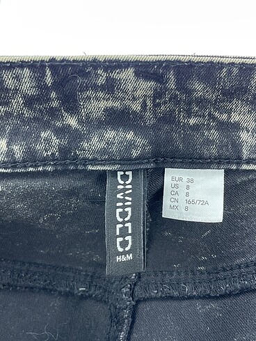 38 Beden çeşitli Renk H&M Jean / Kot %70 İndirimli.