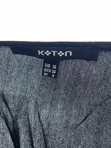 36 Beden siyah Renk Koton Bluz %70 İndirimli.