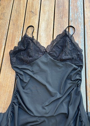 Zara Dantel Detaylı Siyah Uzun Gotik Elbise