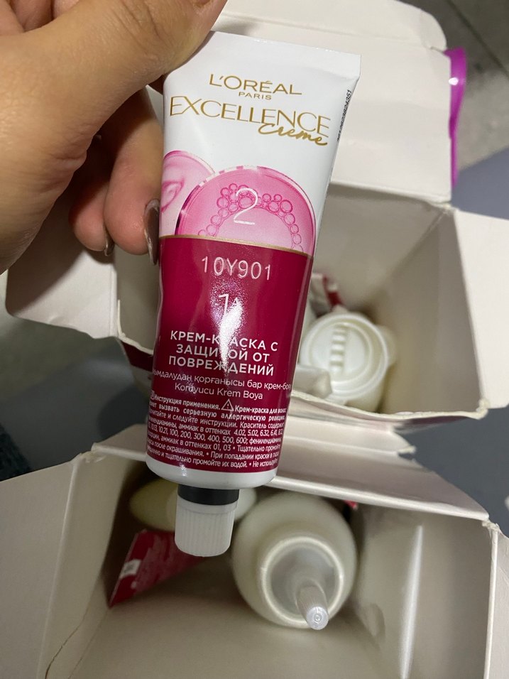 L'Oréal Excellence Creme Siyah Saç Boyası 2 - Görsel 4
