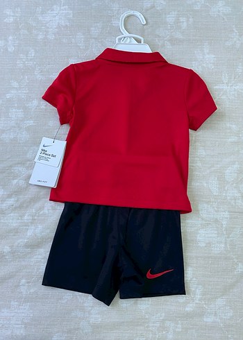 Nike Kırmızı Siyah Bebek Takımı - Görsel 4