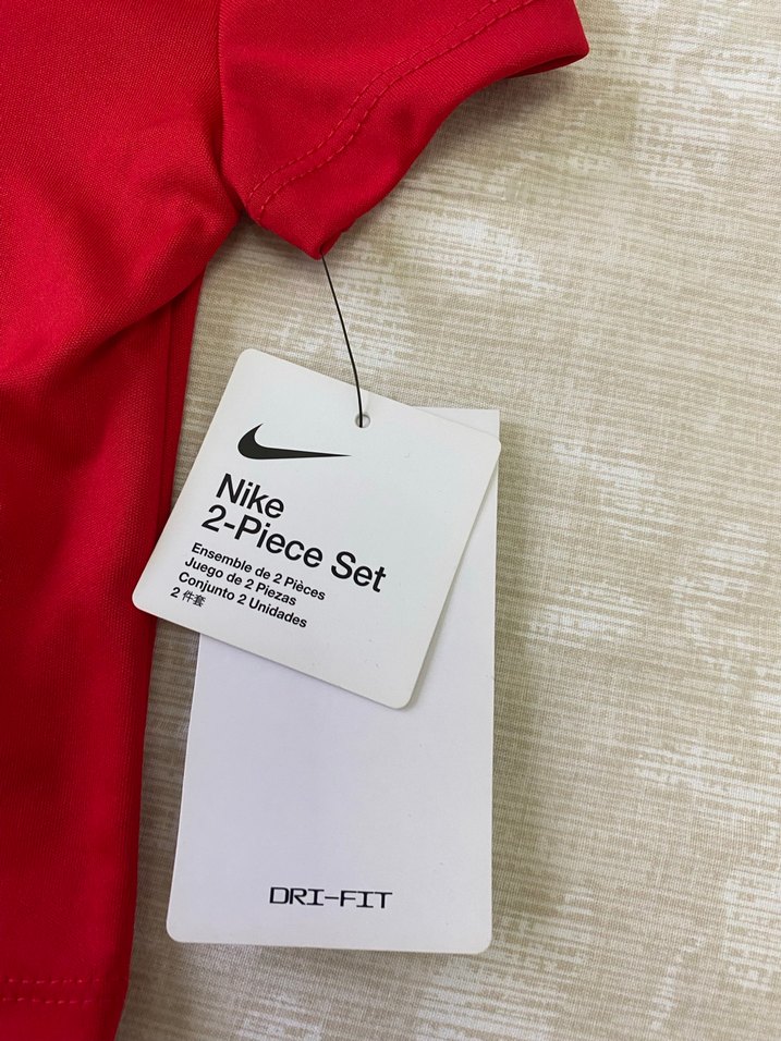 Nike Kırmızı Siyah Bebek Takımı - Görsel 2