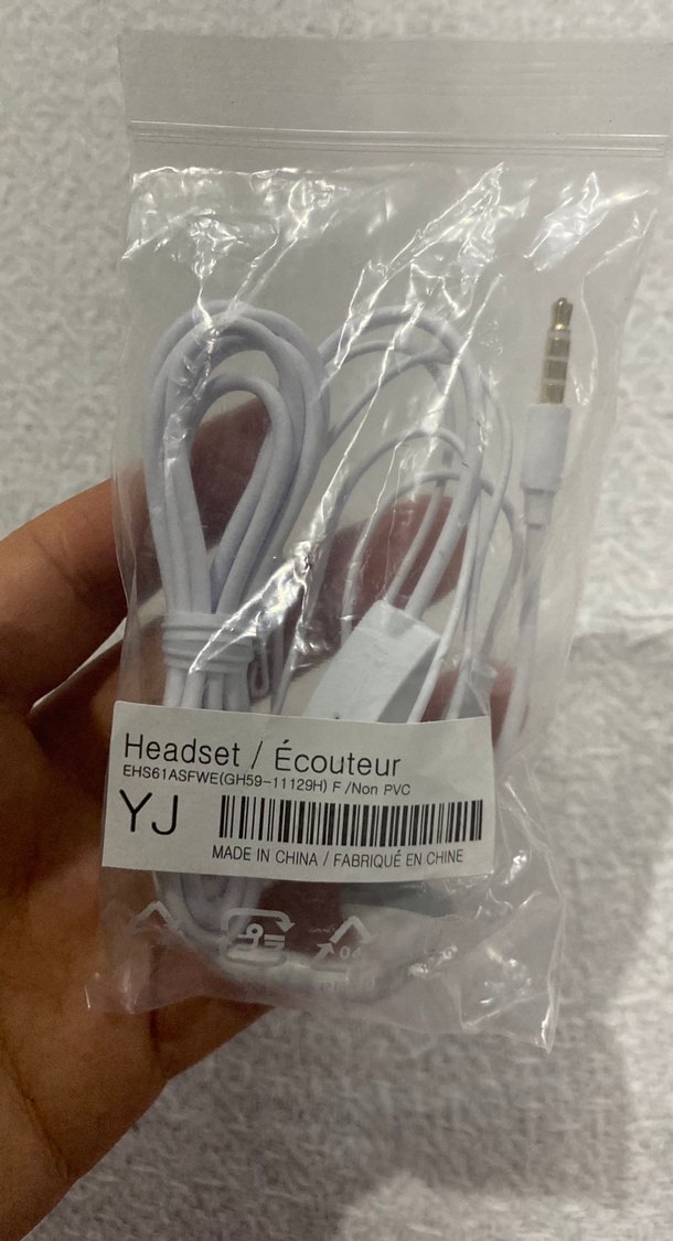 Beyaz Kulaklık - Görsel 3