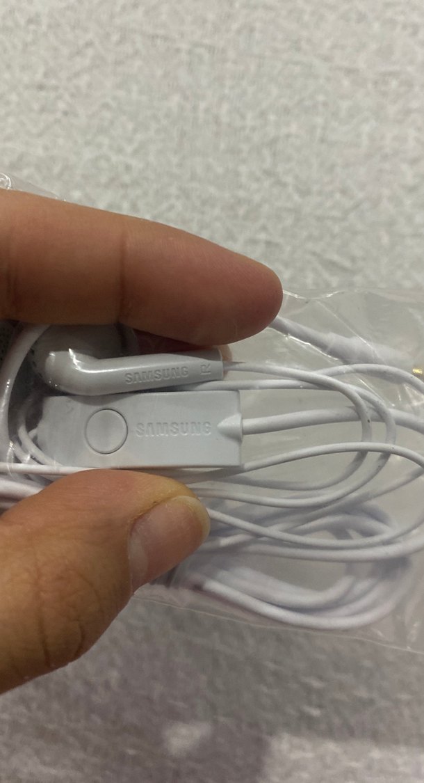 Beyaz Kulaklık - Görsel 2