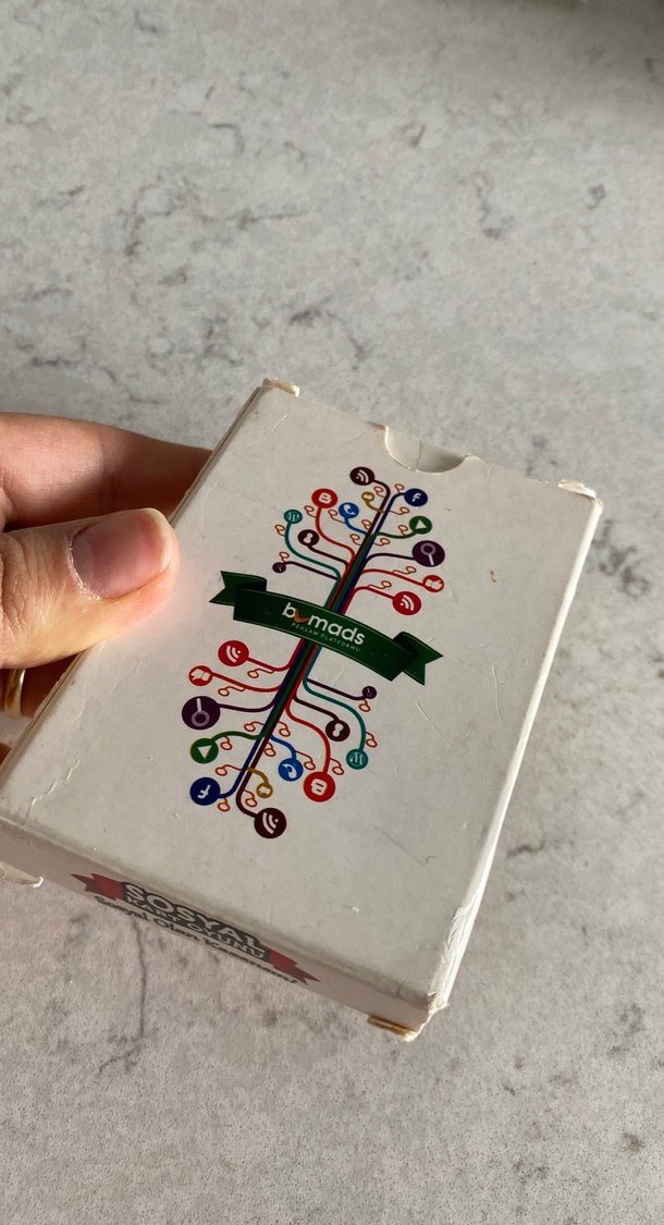 Renkli b mads Oyun Kartları Seti - Görsel 2