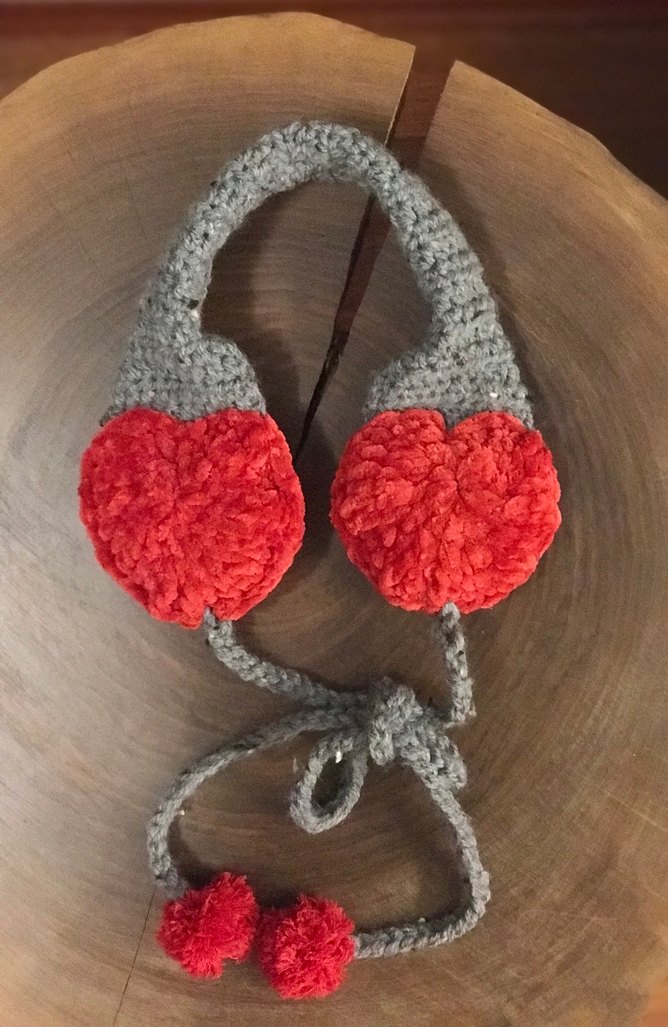 Zara model Kalp ponponlu örgü Kulaklık - Görsel 3