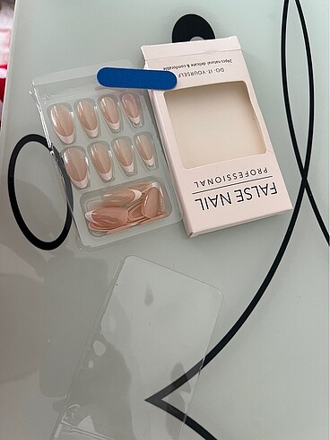 Takma Tırnak - Görsel 2