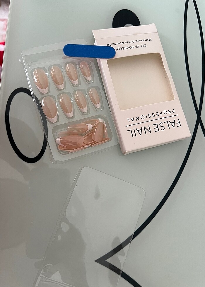 Takma Tırnak - Görsel 2