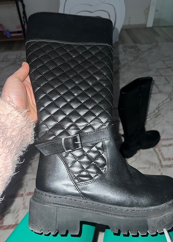 Siyah çizme - Görsel 2