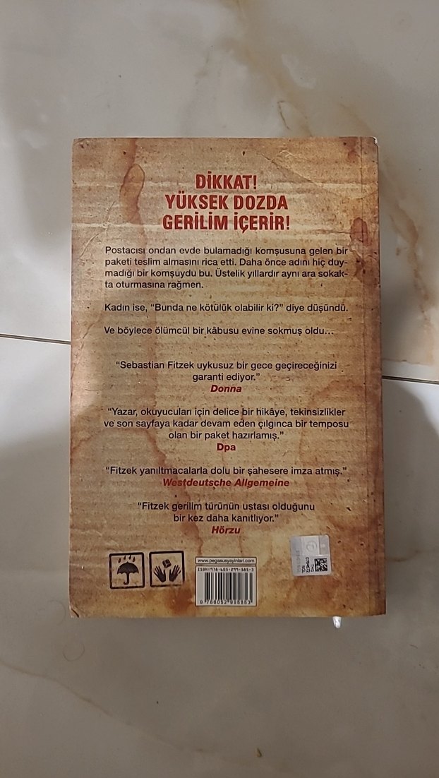 Sebastian Fitzek - Paket Psikolojik Gerilim Romanı - Görsel 2