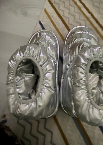 Gri parlak bot - Görsel 2